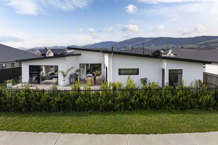 16 Hanworth Road Richmond_1