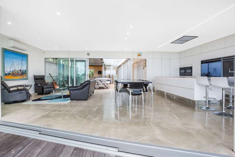 31 Field Way Waikanae Beach_7