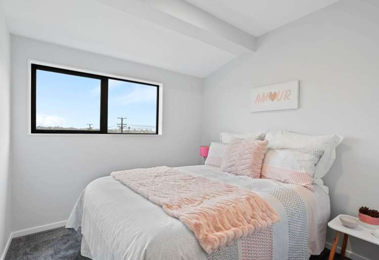 2/30 Woodford Avenue Henderson_5