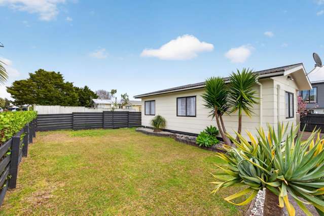 14 Hikurangi Street Te Atatu Peninsula_2