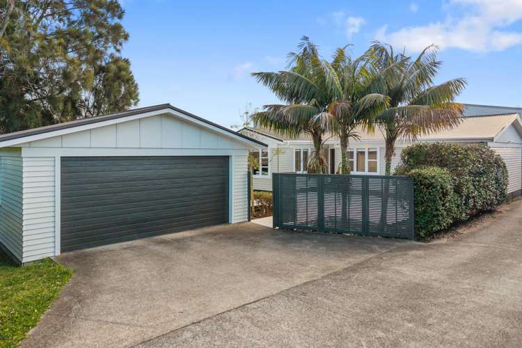 8 Becroft Drive Forrest Hill_14