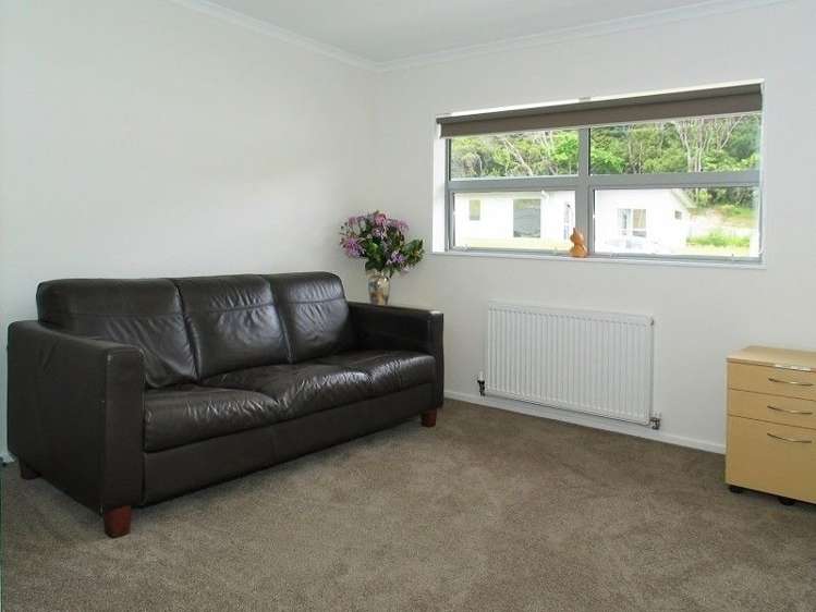 8 Banks Boulevard Whitby_5