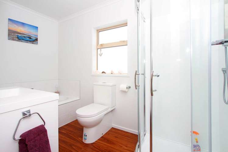 43a Doment Crescent Orewa_23