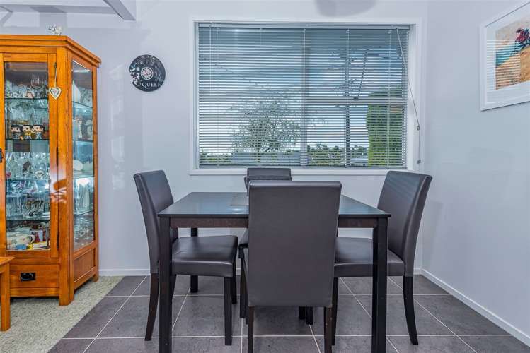 214 Glengarry Road Glen Eden_9