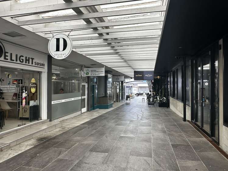 Shop 3/56-60 Hurstmere Road Takapuna_5