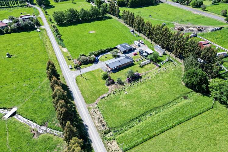 20 Cross Road Winton_51