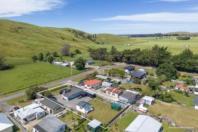 20 Blake Street Porangahau_2
