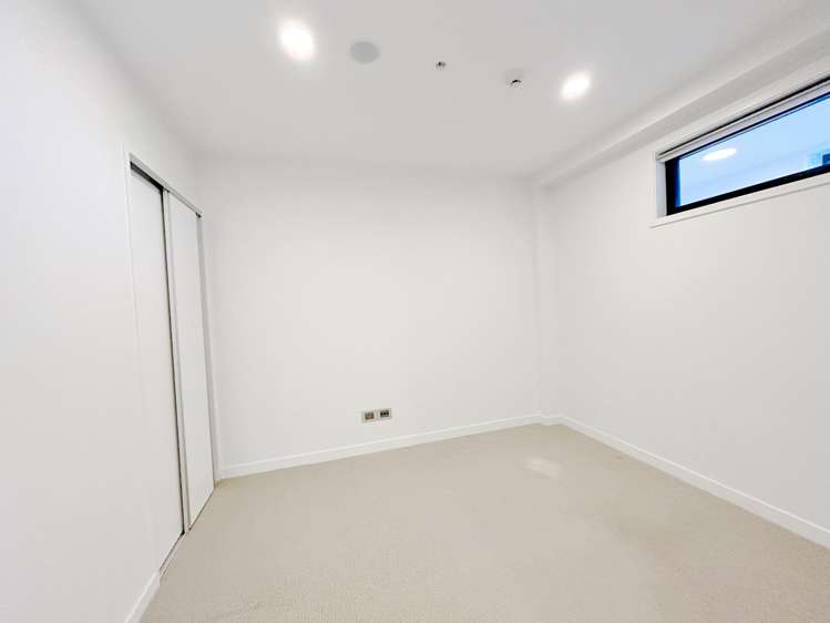 407/10 Lion Place Epsom_8