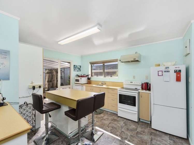 18 Clements Crescent Queenwood_5