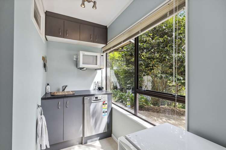 14a Spicer Place Tawa_21