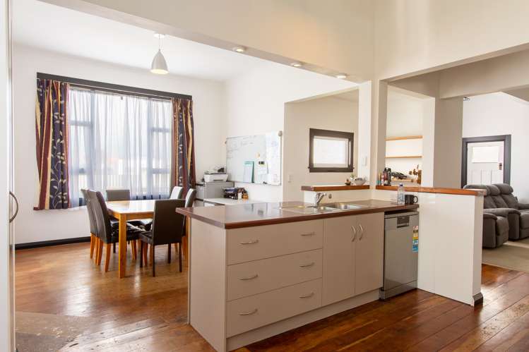 170 High Street Dannevirke_5