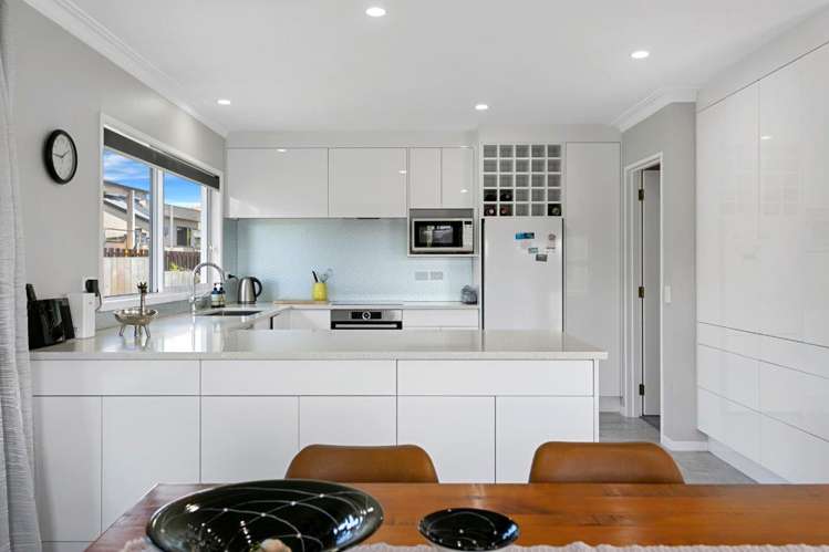 2 Golders Place Richmond Heights_10