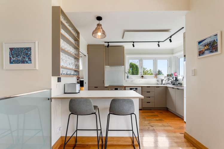 73 Buckley Road Southgate_5