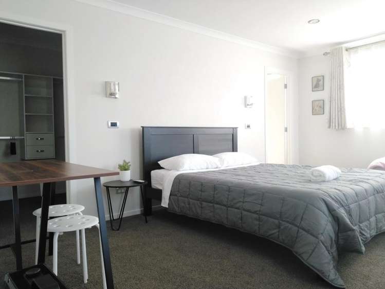 8 Beltany Drive Flat Bush_8