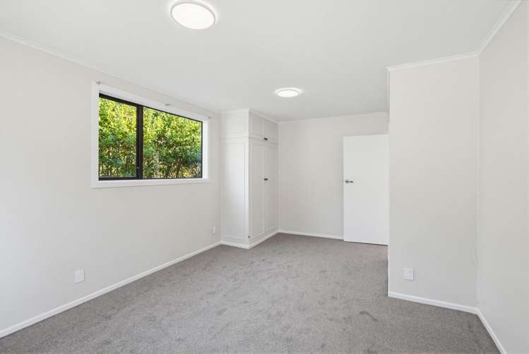 1 Matuhi Street Waikanae_21