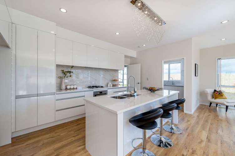 72 Keri Vista Rise Papakura_10