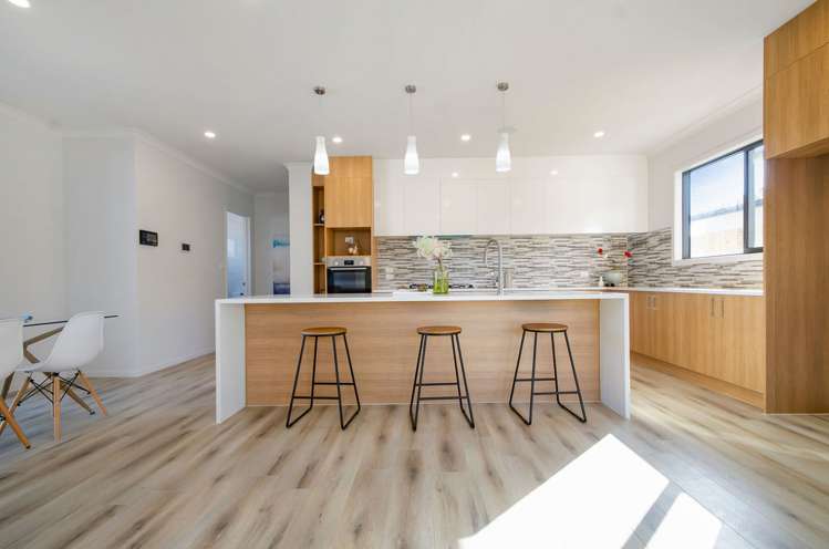 2 Frazen Avenue Papakura_16