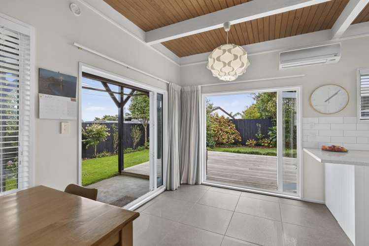 87 Dorset Avenue Lynmouth_2