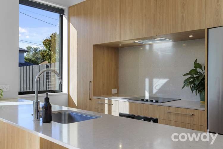 1/20 Dickens Street Addington_4