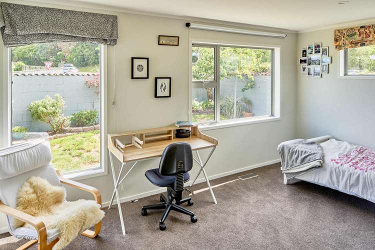 54 Penryn Drive Camborne_11