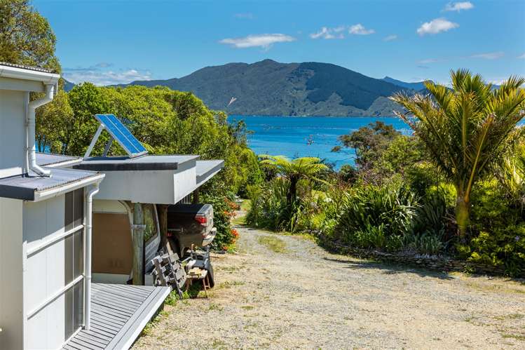 516 Clova Bay Road Kenepuru Sound_5