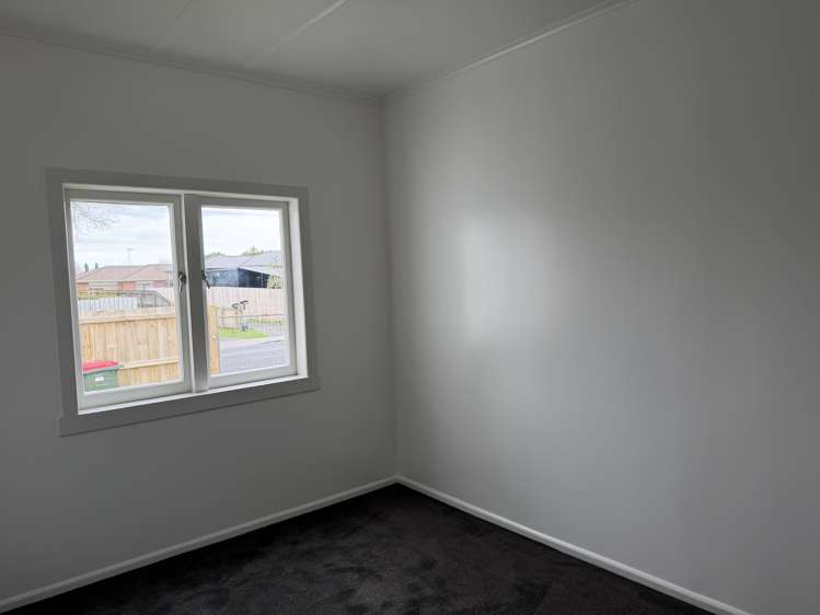 2/49 Sutton Crescent Papakura_8