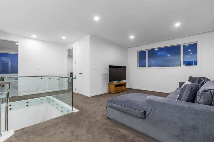 6 Throttle Close Dairy Flat_28