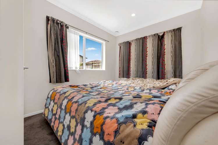 5 Creggan Crescent Flat Bush_13