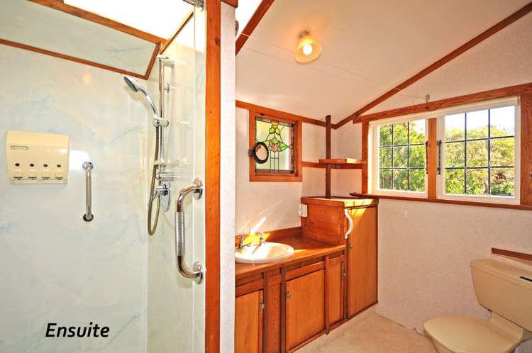 10 Cook Street Karori_15