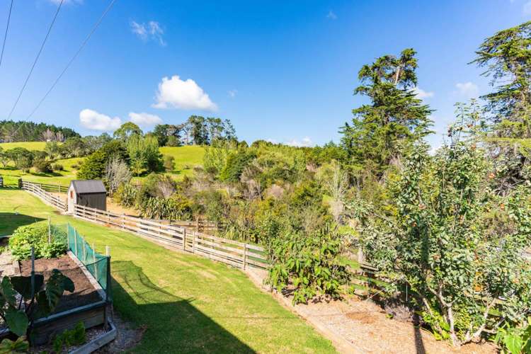 233 Shoemaker Road Waipu_21