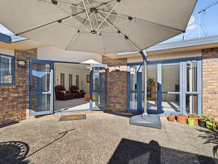 3 Norm Pellow Drive Manurewa_15
