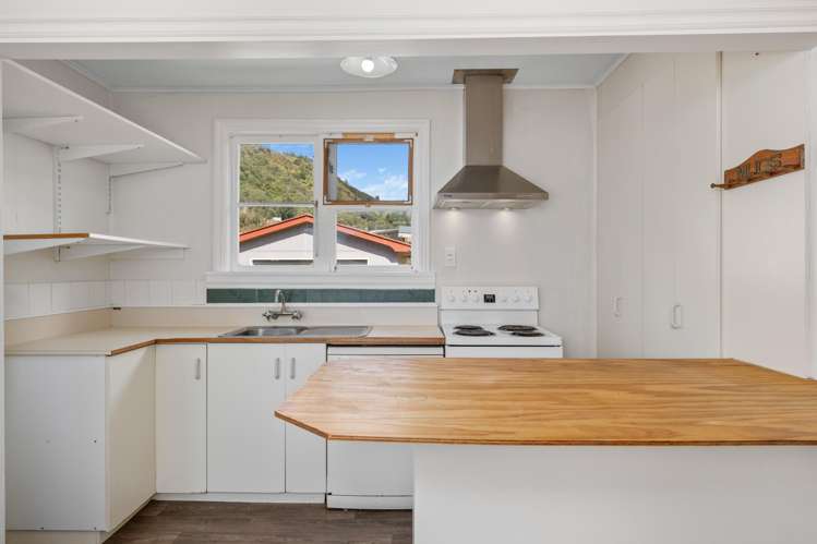 27 Oxford Street Picton_10