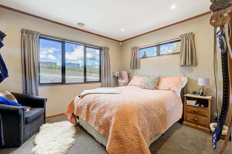 182b Howden Road Temple View_7