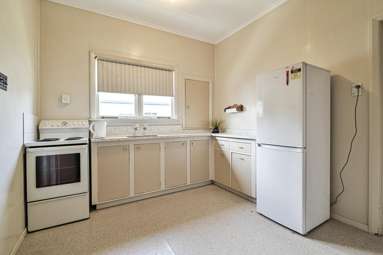 216 Grove Road_3