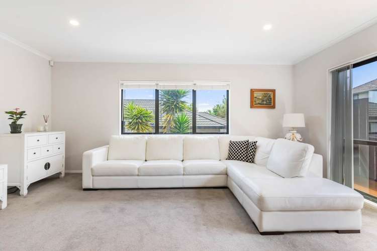 2/14 Peach Road Glenfield_14