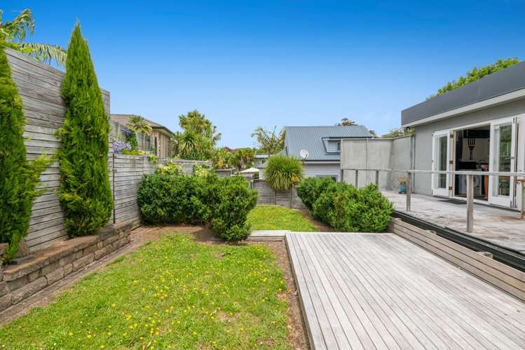 39 Swann Beach Road Stanmore Bay_13