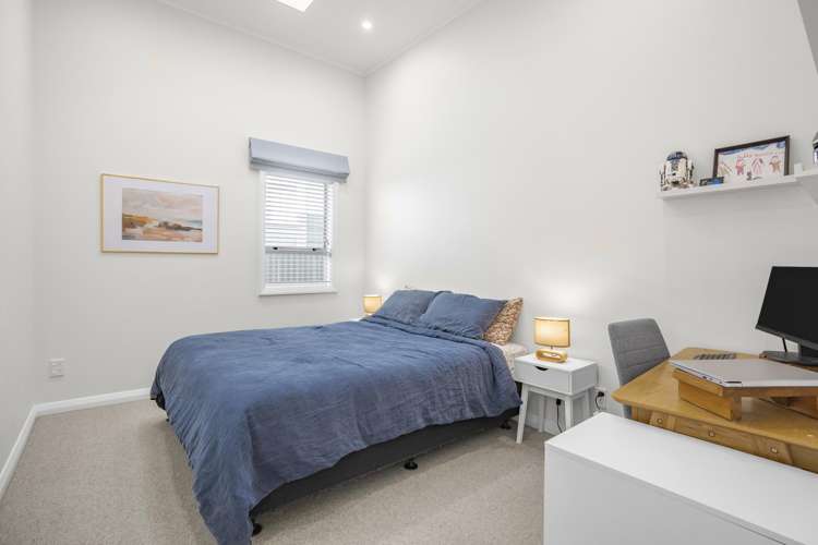 12 Huia Street Petone_13