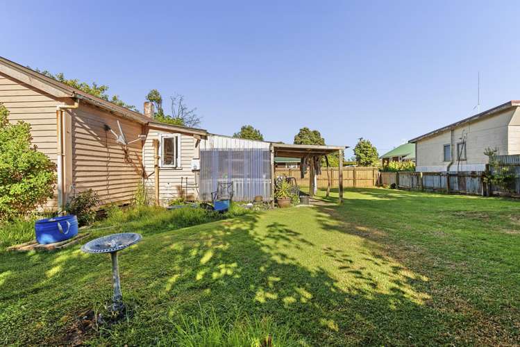 6 Rangi Street Mokau_7