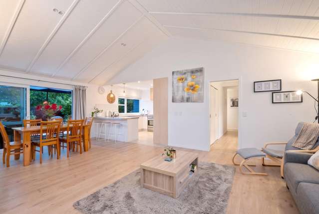 29 Chesham Avenue Waipahihi_4