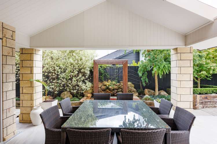 9 Riverstone Grove Hokowhitu_22