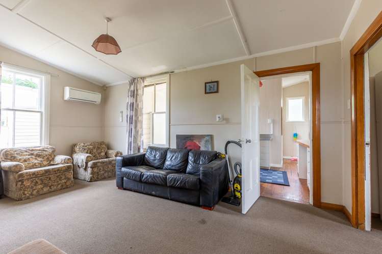 48 Totara Street Ravensbourne_8