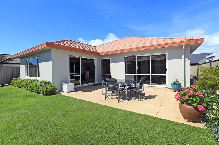 9a Merlot Drive Greenmeadows_11