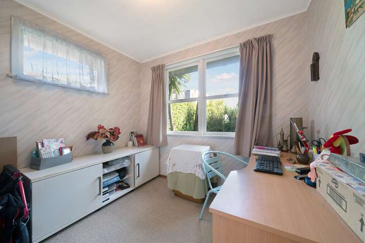 23 Buscomb Avenue Henderson_10