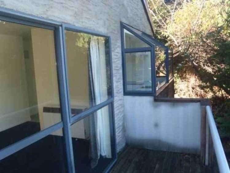 18b Watts Road Fernhill/Sunshine Bay_9