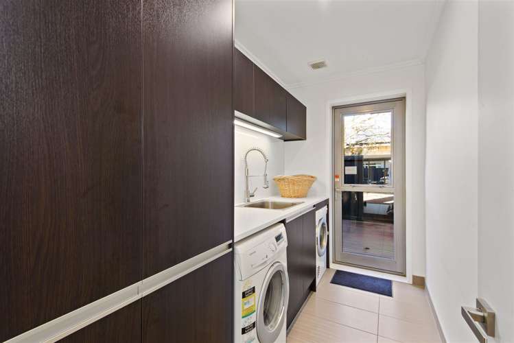 11 Westpark Drive Burnside_14