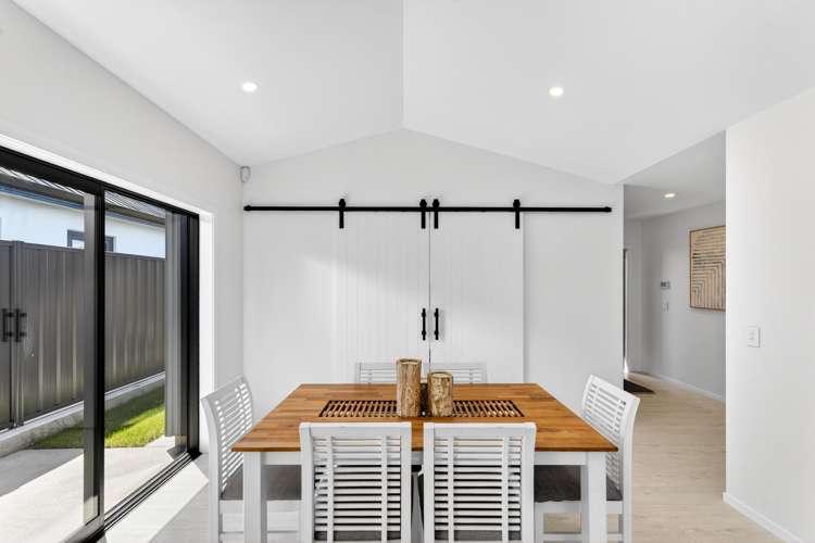 14 Annie Aranui Drive Poraiti_17