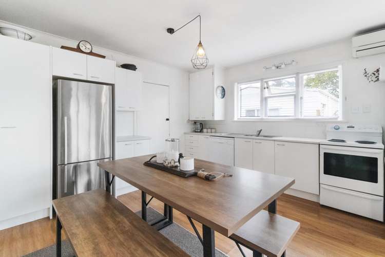 15b Bracken Street Leamington_6