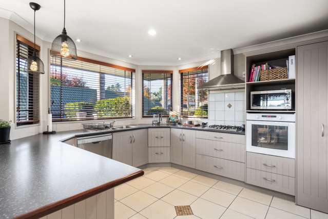 35 Honeysuckle Lane Ohauiti_1