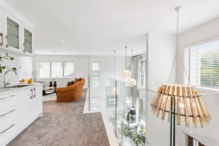 54 Jandell Crescent Bucklands Beach_14