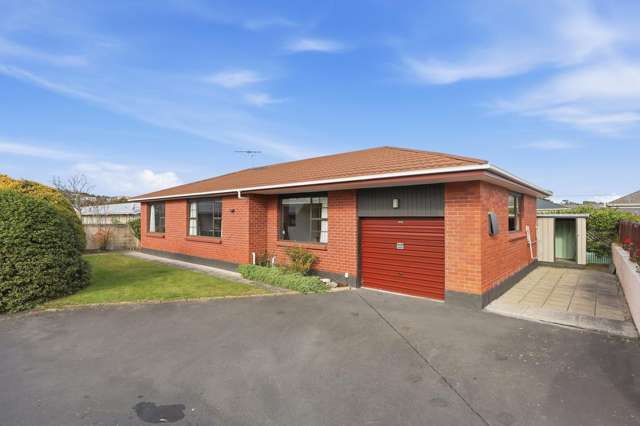 Private & Close to All Amenities - 3-Bedroom Townhouse